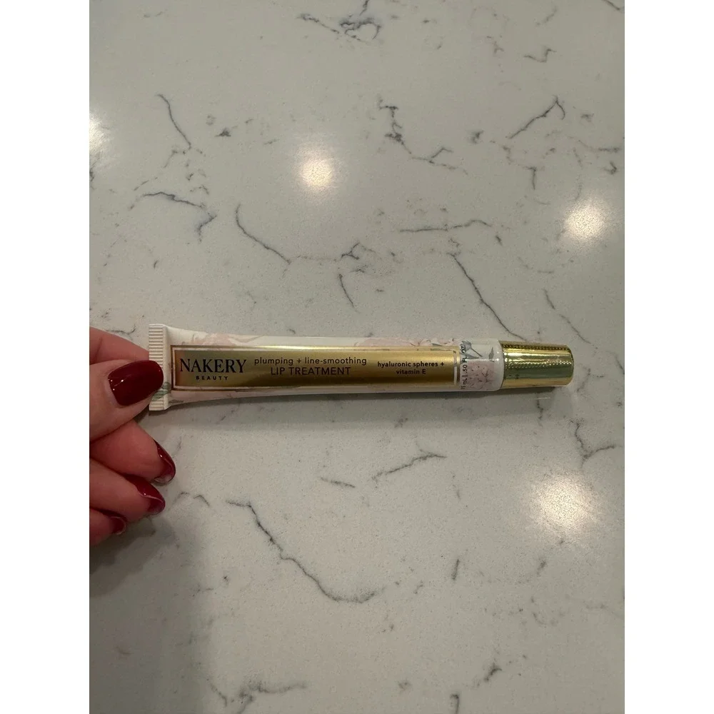 Nakery Beauty Plumping Line-Smoothing Lip Treatment Hyaluronic Vitamin E 15ml